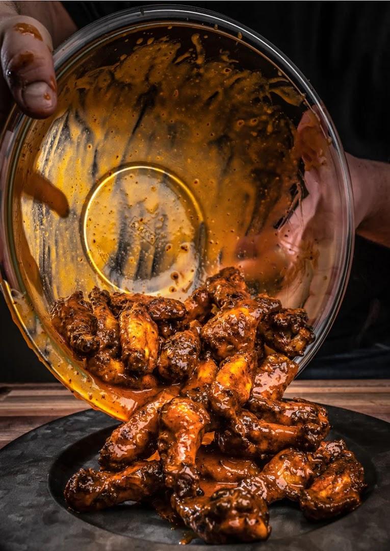 710 Wings & Things