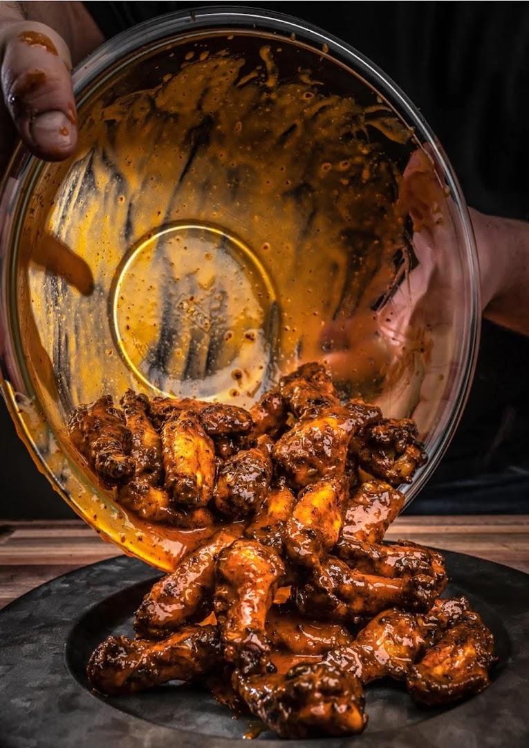 710 Wings & Things